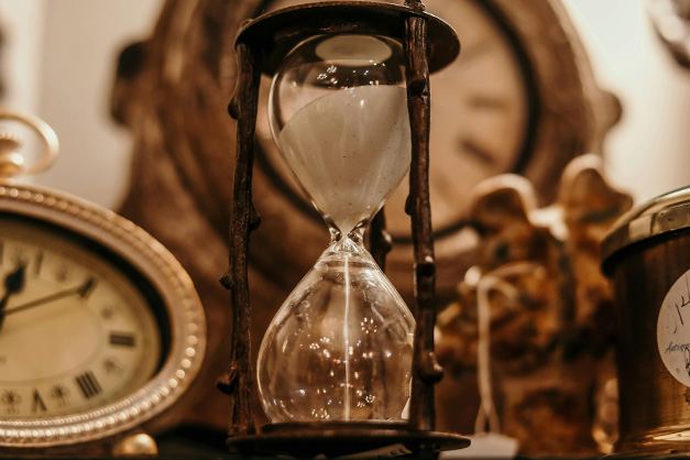 Photo of a sand hourglass